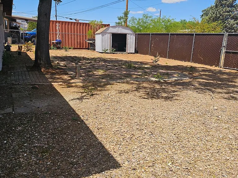 165 Sherbundy St — Photo 3