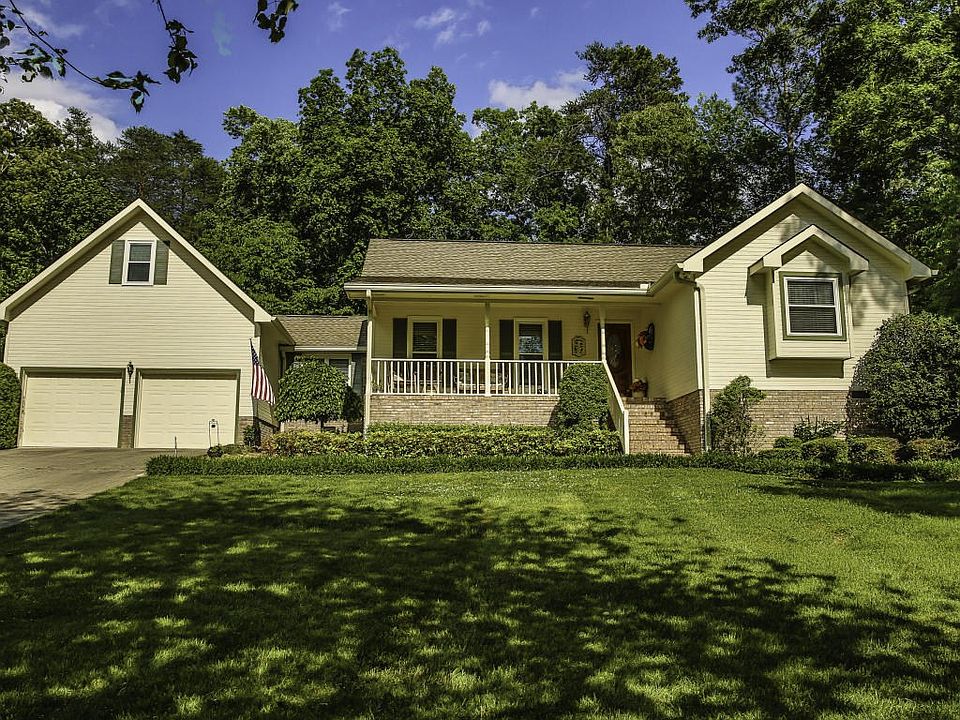 09 - Exterior Front 7 (1 of 1).jpg