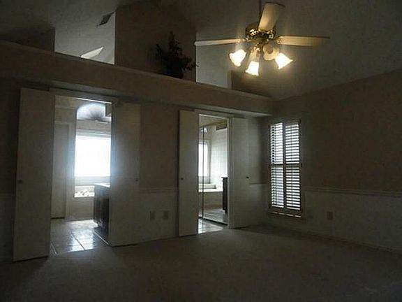 4th image of 9002 Corral Dr