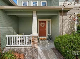 4076 W Hearst Dr, Meridian, ID 83642