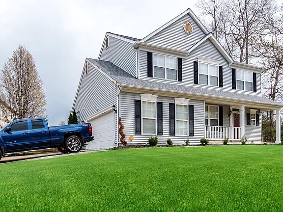 2nd image of 7724 Chesterfield Ct