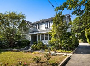 1055 Locust St, Pasadena, CA 91106