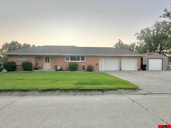 741 S Niphon St, West Point, NE 68788