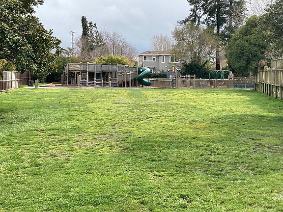 3rd image of 28 Park Ter #1