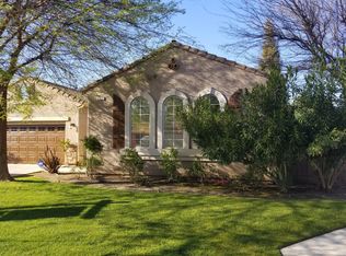 2710 E Sage Way, Fresno, CA 93720