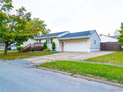 76 Alliger Dr, Tonawanda, NY, 14150