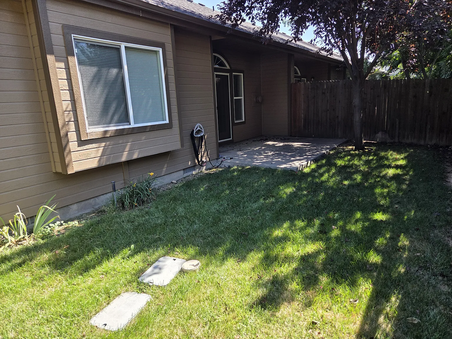 2 bed, 1169 sqft, $2,000 — Photo 3