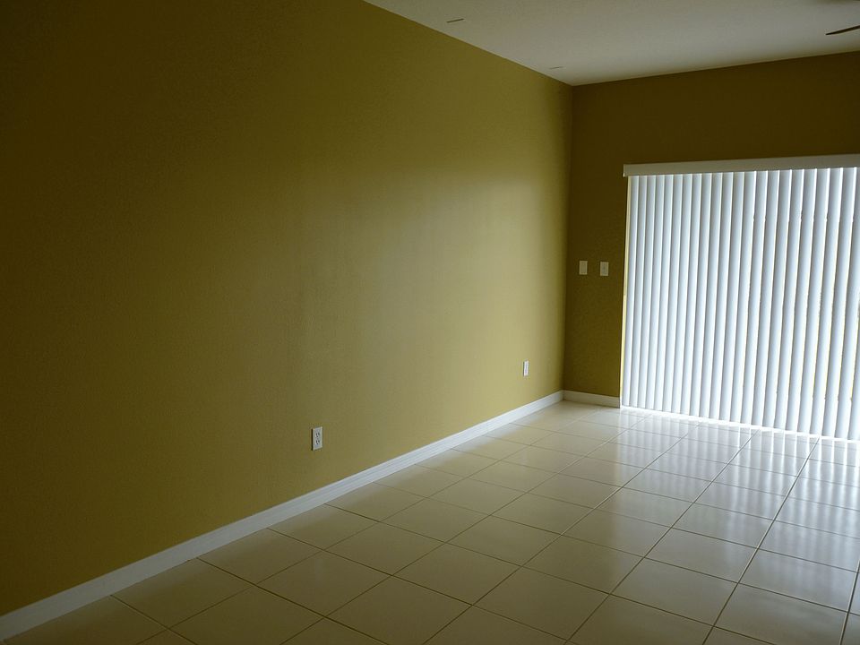 1st image of 10754 Savannah Wood Dr #118