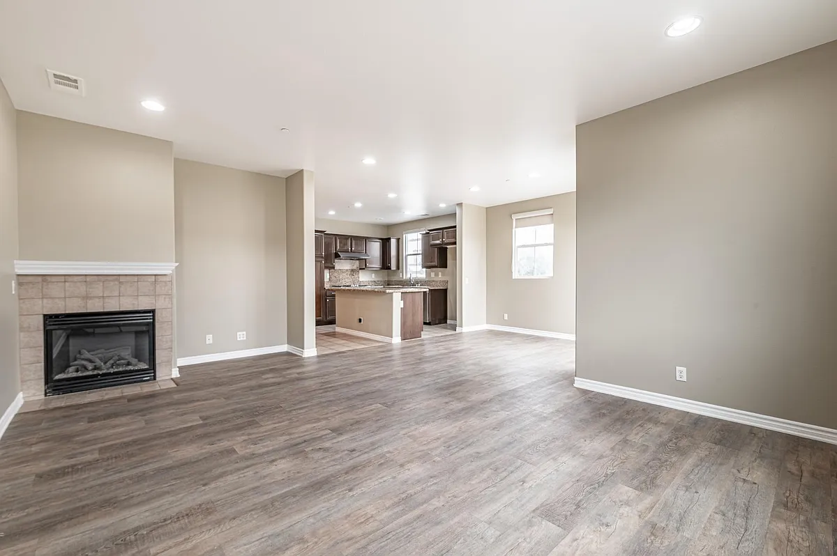 Building Photo - 11352 Renaissance Way