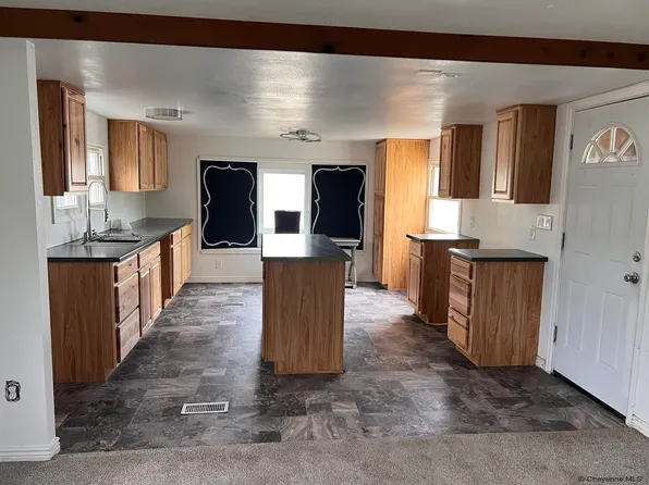 408 Williams St, Cheyenne, WY 82007