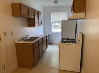 8000 Pilgrim St APT C, Detroit, MI 48238