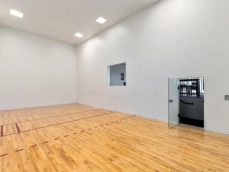 Boulder Apartments — Photo 36