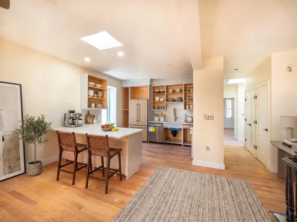 62 Welles Ave, Dorchester, MA 02124