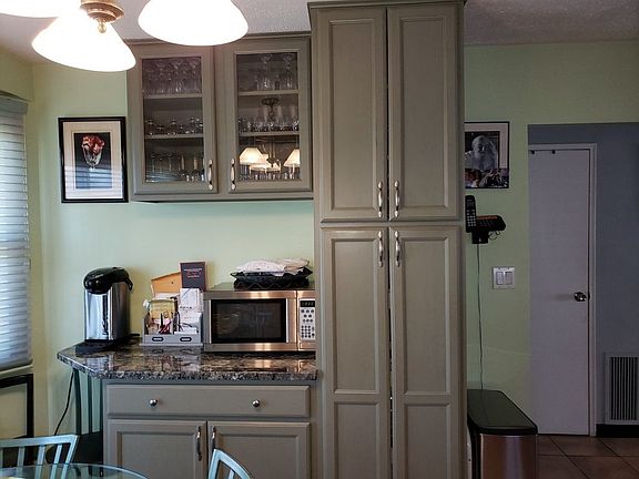 2nd image of 1439 E 69th St #1