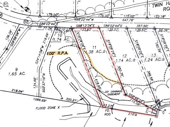 11 Twin Harbor Rd, Reedville, VA 22539