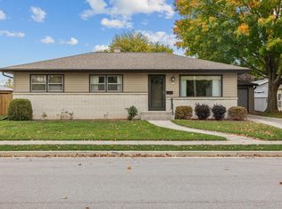 215 N 9th STREET, Oostburg, WI 53070