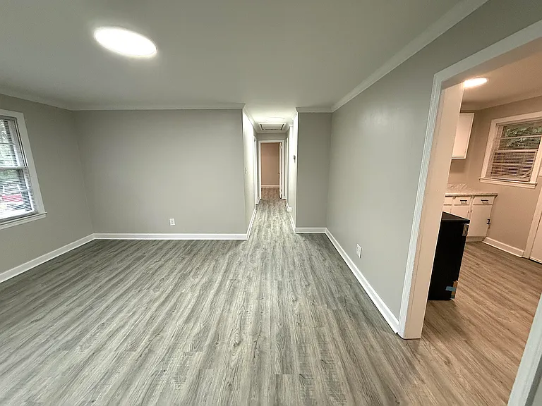 1917 Dogwood St — Photo 12