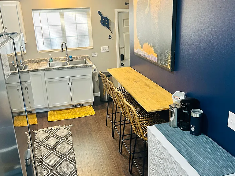 810 N Summit Ave — Photo 10