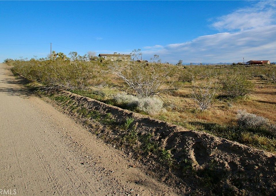 1st image of 111 Perris Lot 202