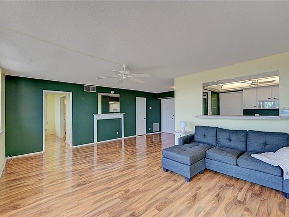 5th image of 2881 NE 33rd Court #5G