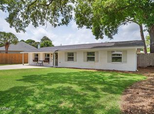 303 Ohio Pl NE, Fort Walton Beach, FL 32548
