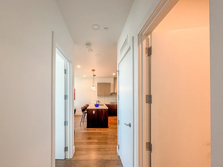 123 Lexington Ave #1402 — Photo 24