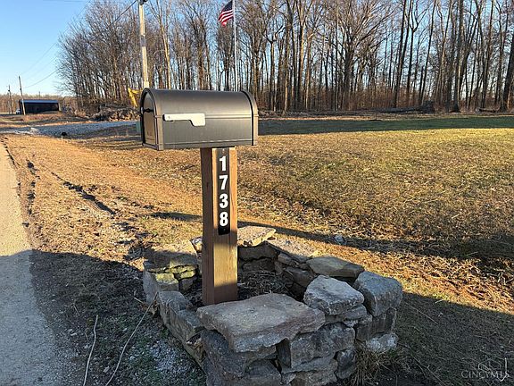 4th image of 1738 Commissioners Way