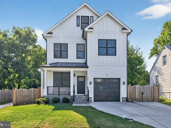 2808 W George Mason Rd, Falls Church, VA 22042