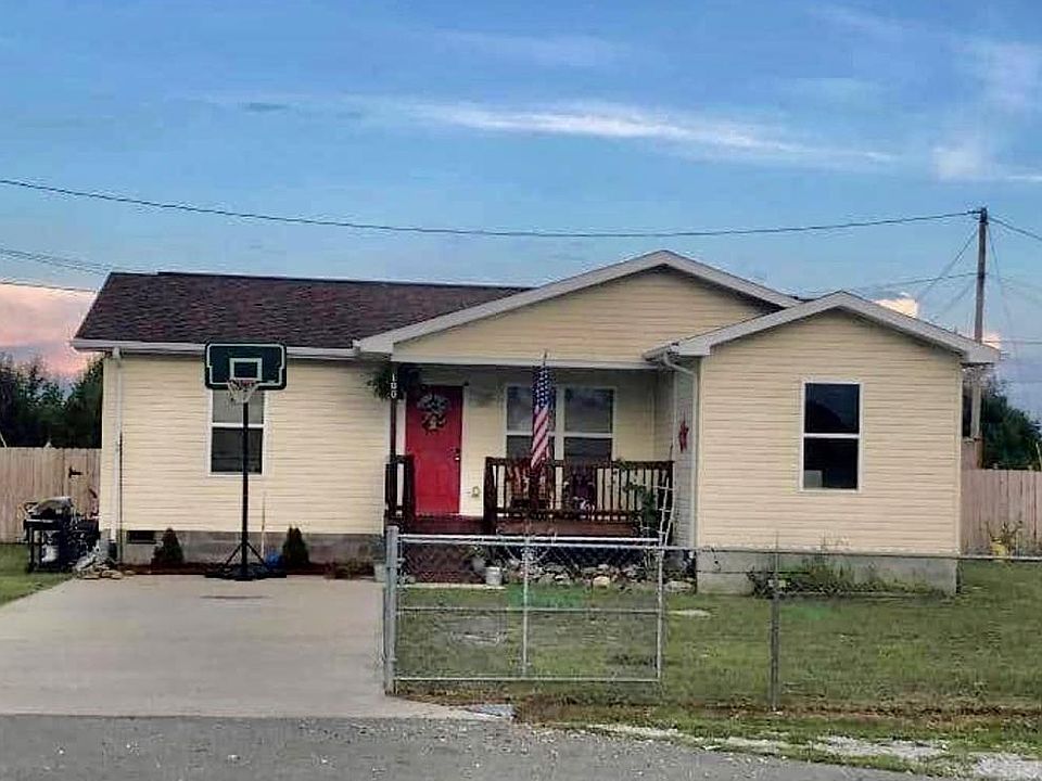 1st image of 100 Thornsberry Ln