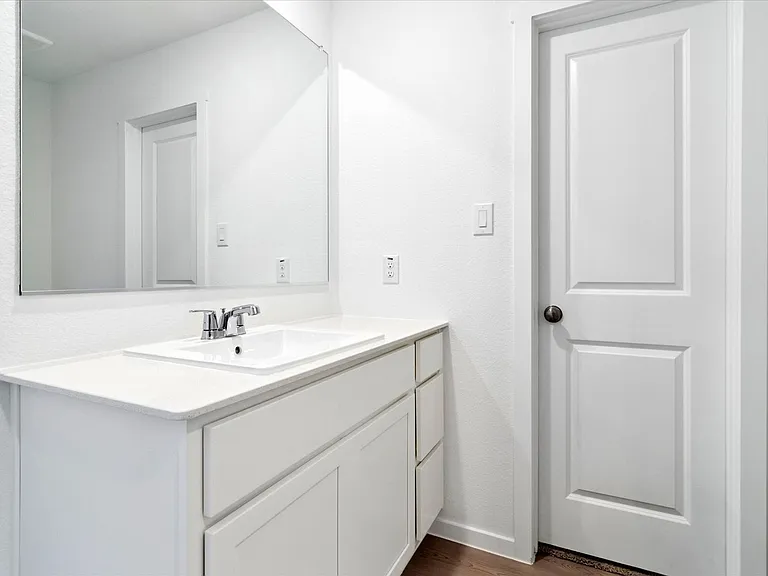 3105 Campeiro Ave — Photo 9