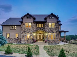 21511 Main Ave, Golden, CO 80401