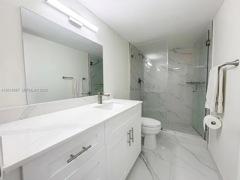 3800 S Ocean Dr #1016 — Photo 6