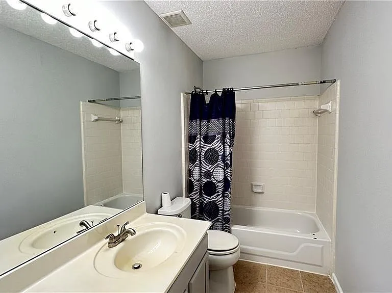 11900 Carriage Park Ln — Photo 19