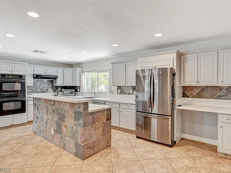 4153 Woodcrest Rd — Photo 18