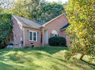 1120 Deerhurst Ct, Nashville, TN 37221