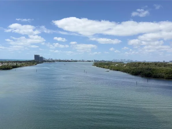 300 Bayview Dr APT 1102, Sunny Isles Beach, FL 33160