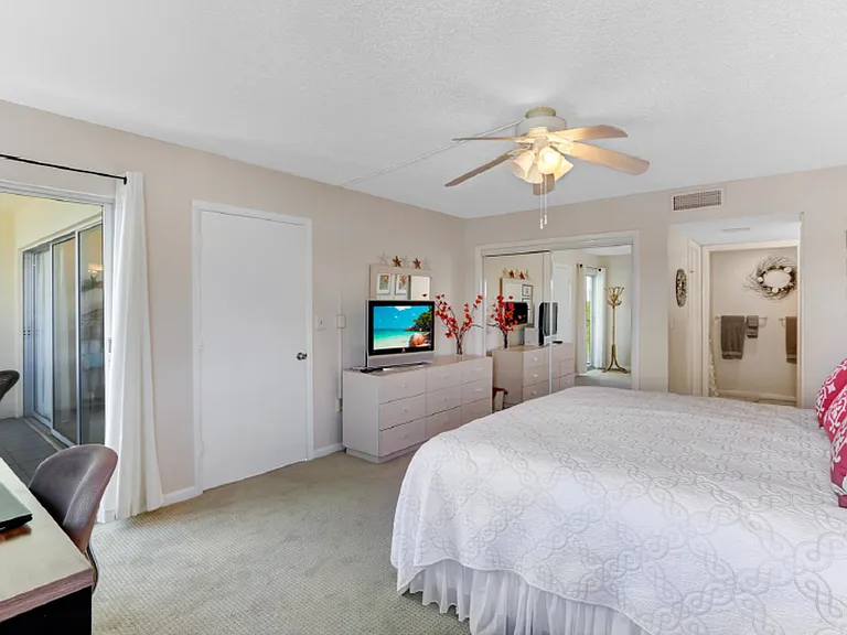 26371 Hickory Blvd #304 — Photo 9