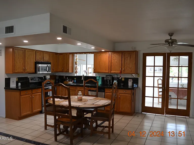 658 S Palo Verde Dr — Photo 8