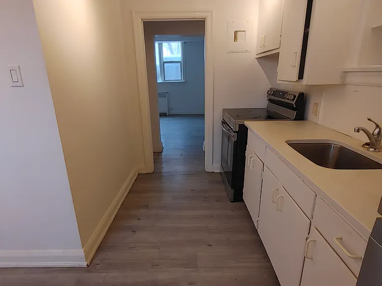 136 Weber St E #5 — Photo 8