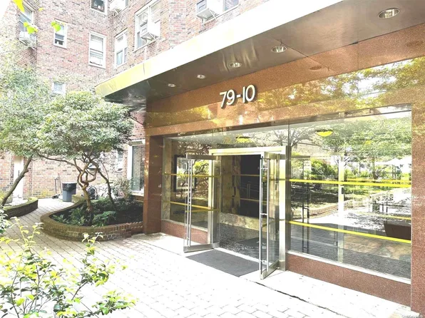 79-10 34 Ave #4V, Jackson Heights, NY 11372
