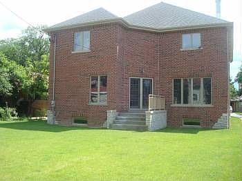 5th image of 7542 N Ozark Ave