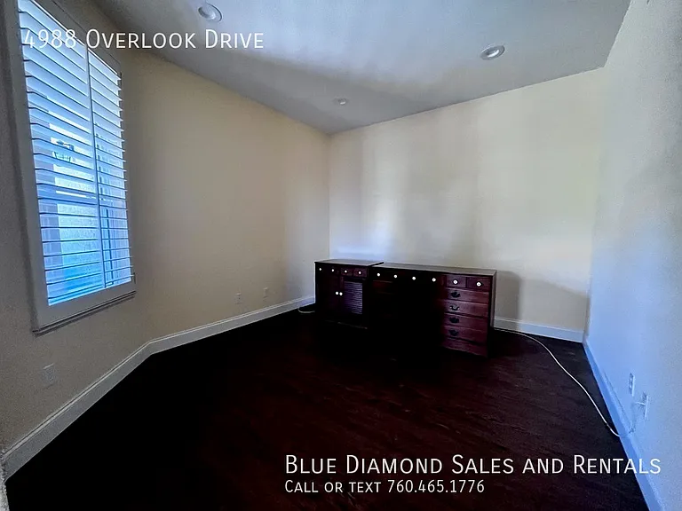 4988 Overlook Dr — Photo 29