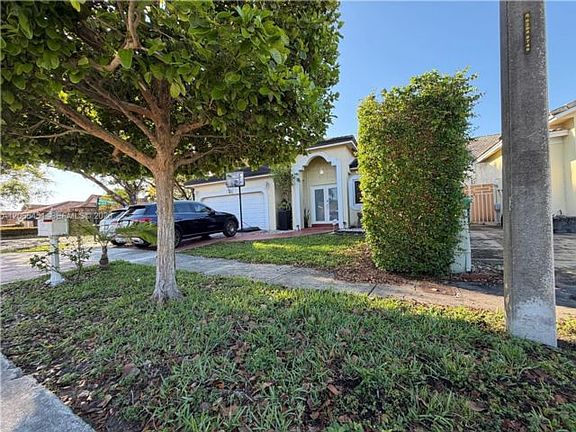 3rd image of 9102 NW 148th St