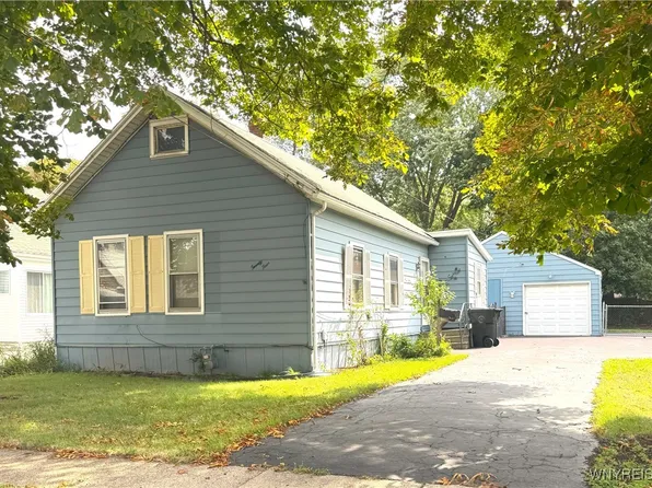 24 Cleveland Ave, Tonawanda, NY 14150