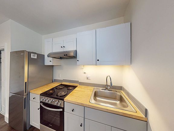 5th image of 535 41st St APT 6