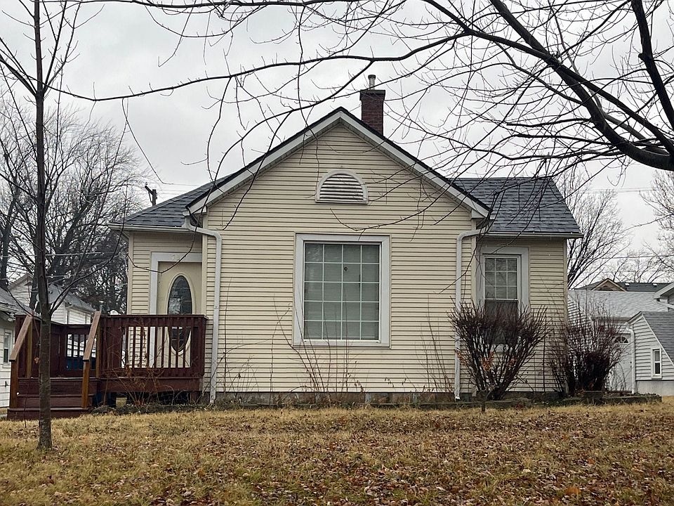 1st image of 732 E Illinois Ave