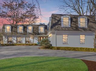 644 Hunter Rd, Winnetka, IL 60025