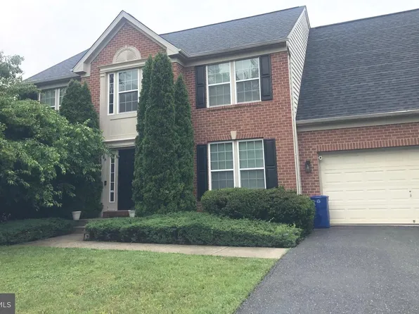 13509 Oaklands Manor Dr, Laurel, MD 20708