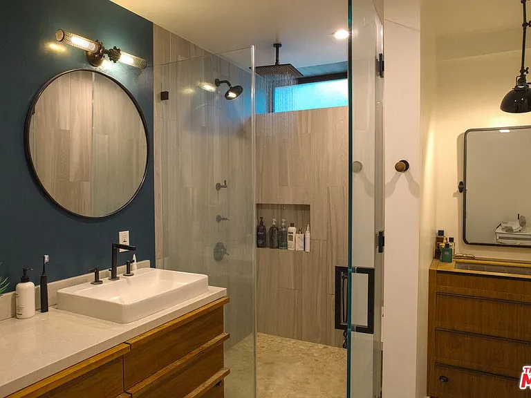8297 Presson Pl — Photo 11