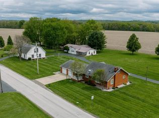 8010 Elson St SE, Waynesburg, OH 44688